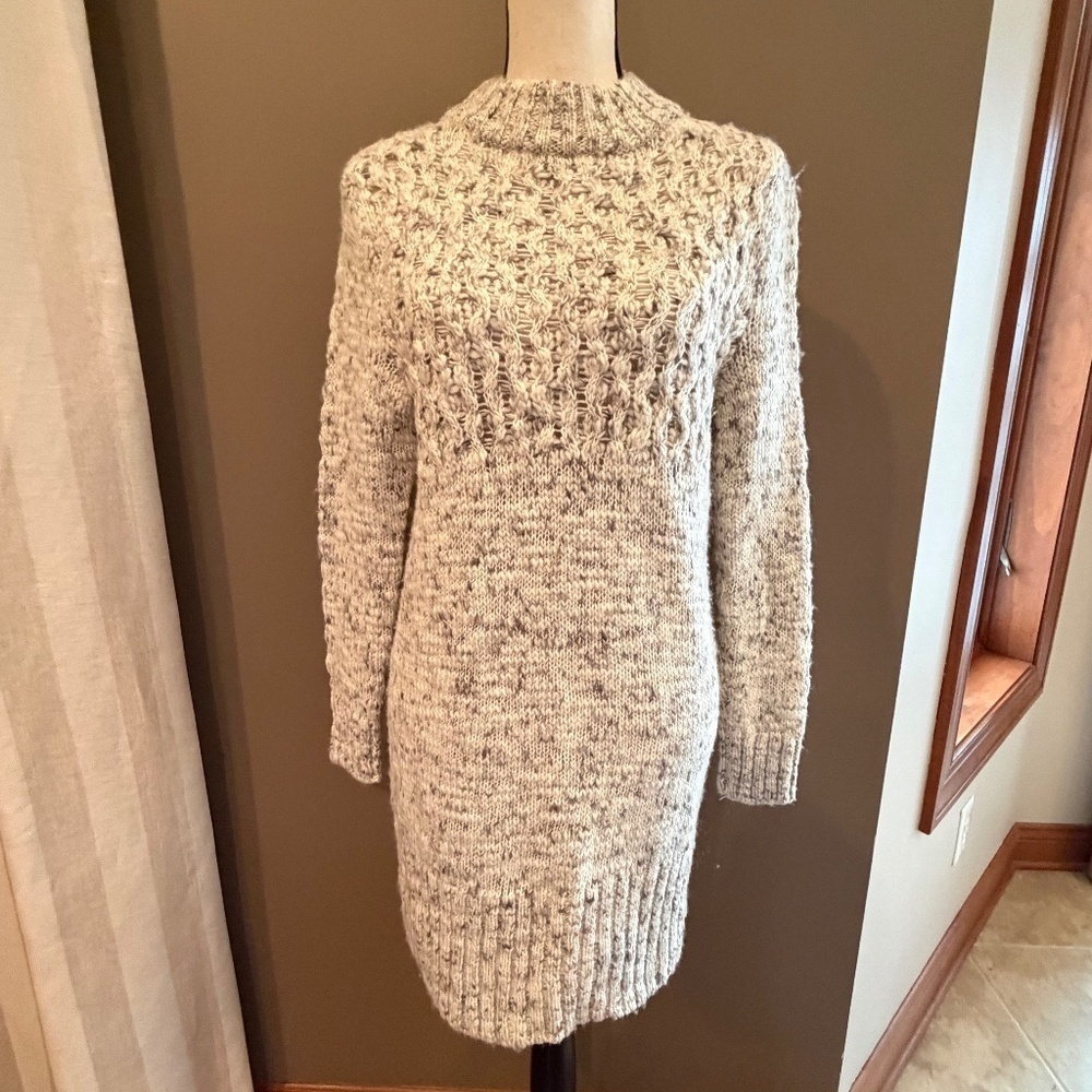 American Eagle Women's Oatmeal Chunk Knit Sweater Dress, Size Large